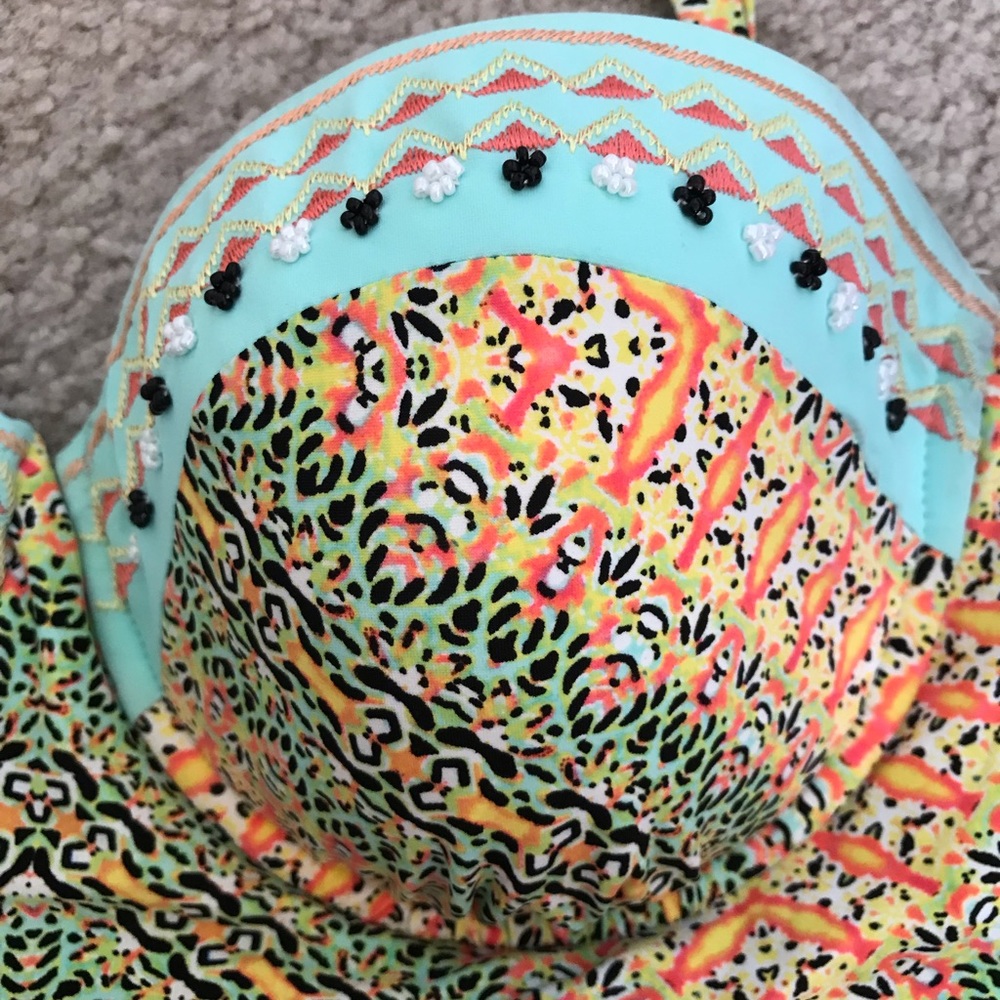 Bikini top - Picture 2 of 3